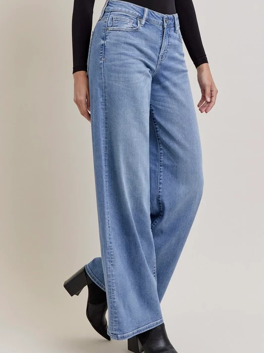 Nori Mid Rise Wide Leg Jean - Image 3