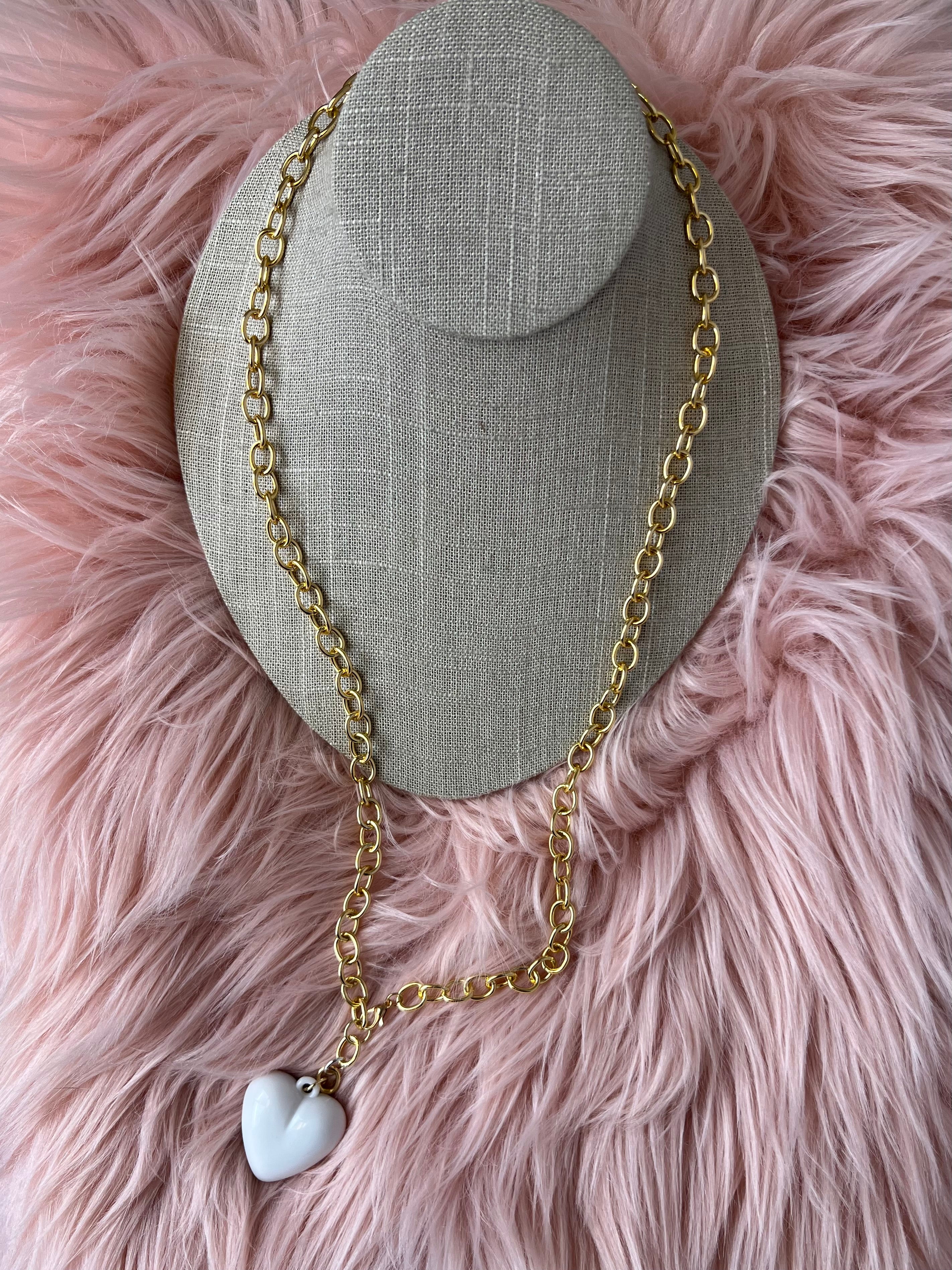 Snow Long Chunky Heart Necklace - Image 2