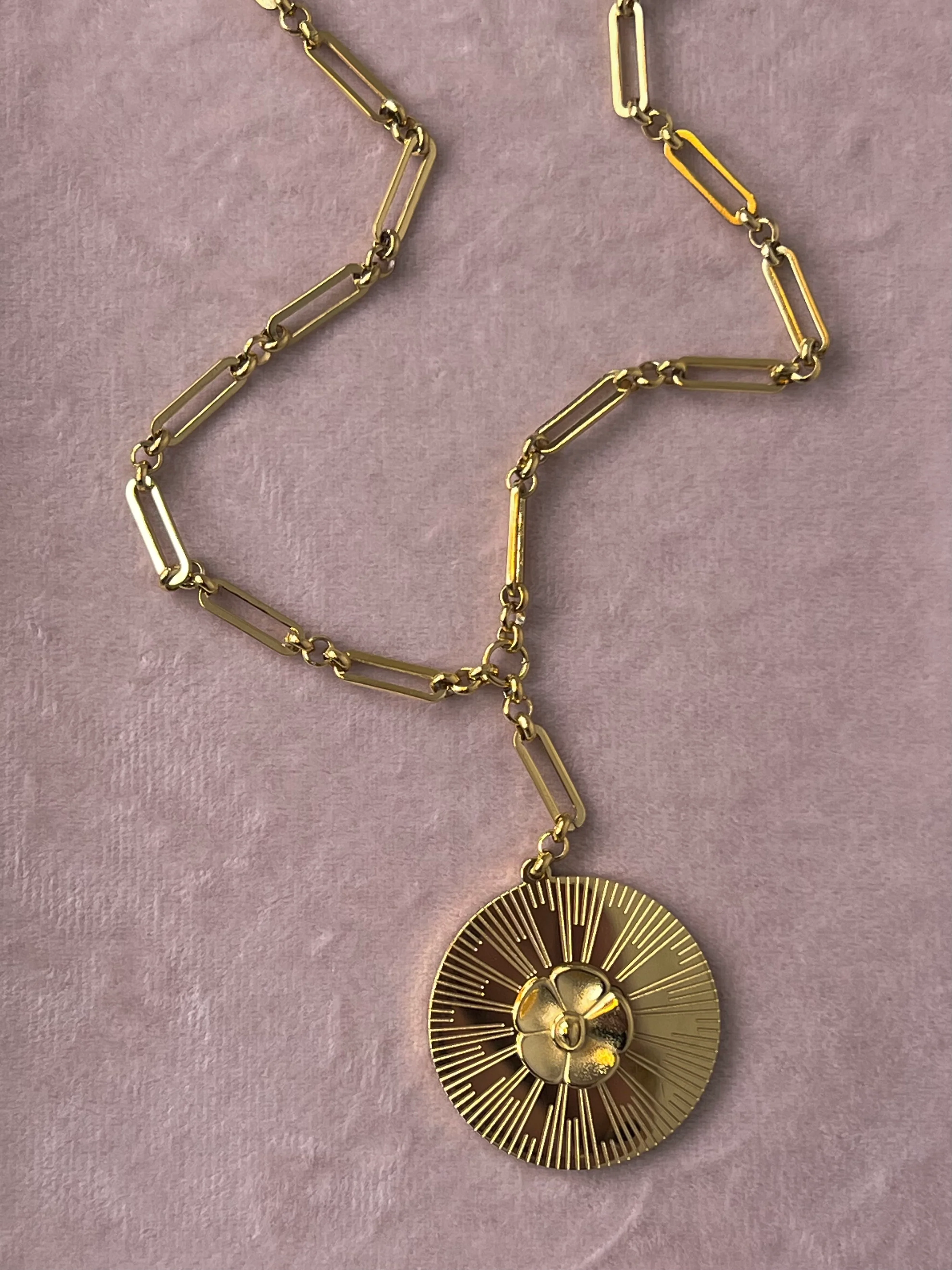 The Hana Medallion Y Necklace – Water & Tarnish Resistant